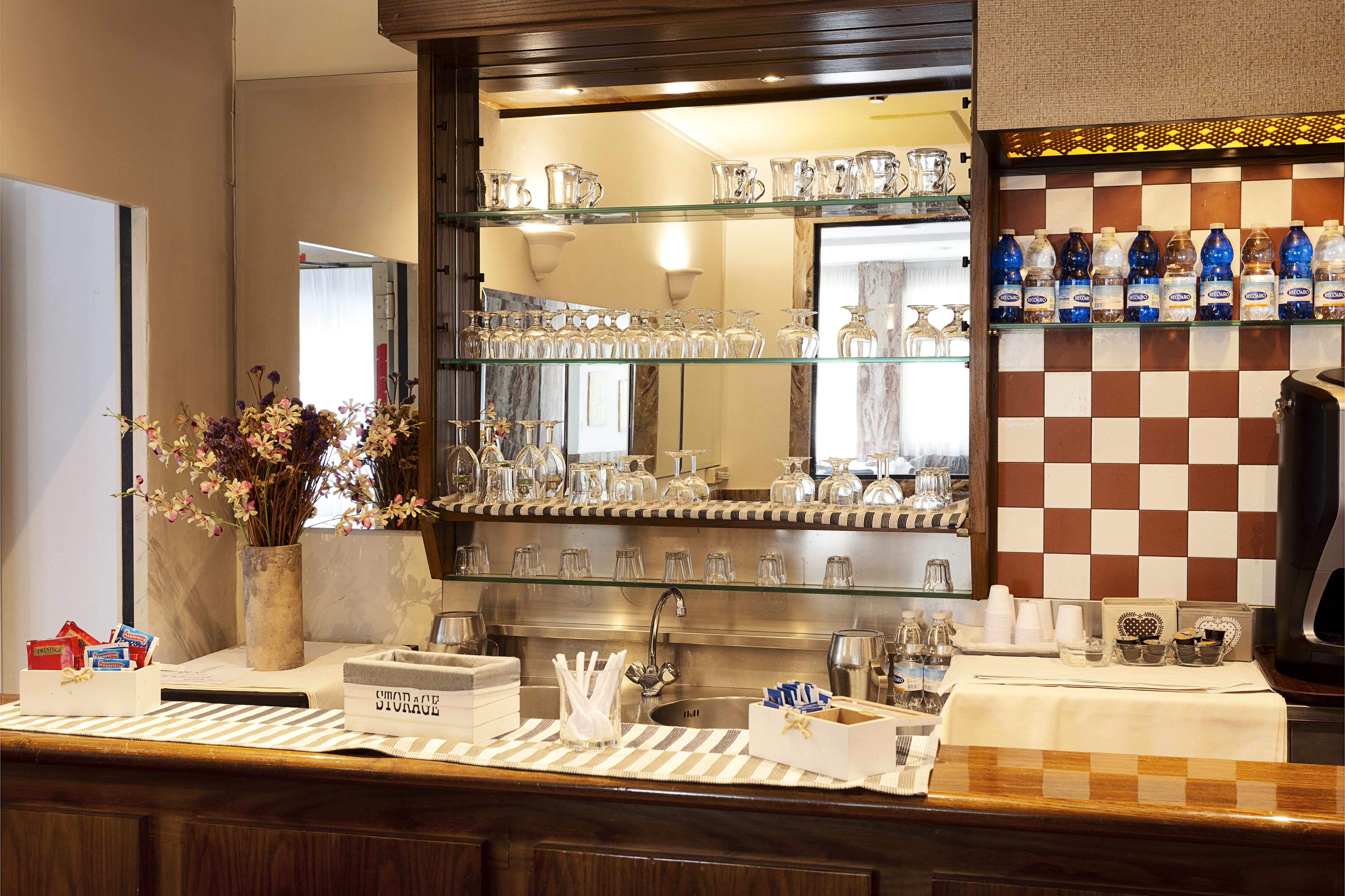 Hotel Corolle Флоренция Экстерьер фото
