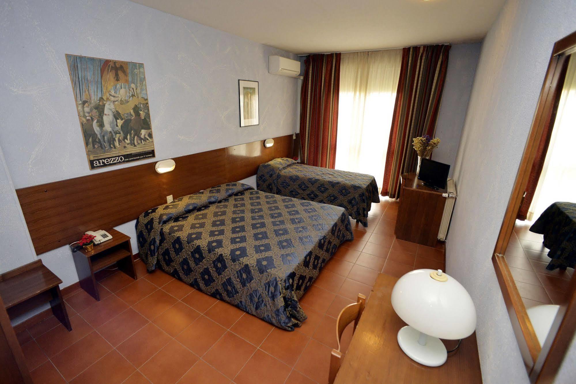 Hotel Corolle Флоренция Экстерьер фото