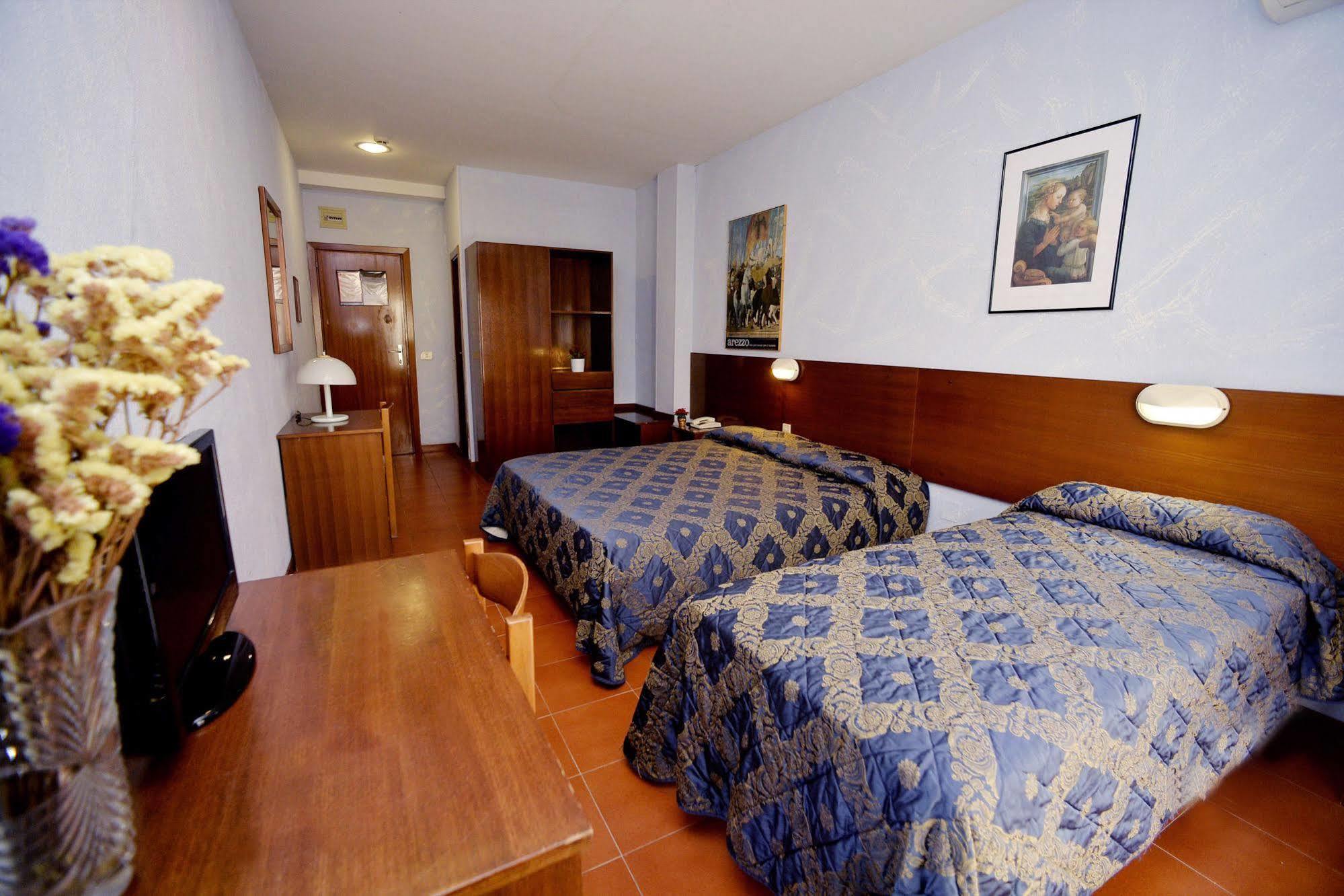 Hotel Corolle Флоренция Экстерьер фото
